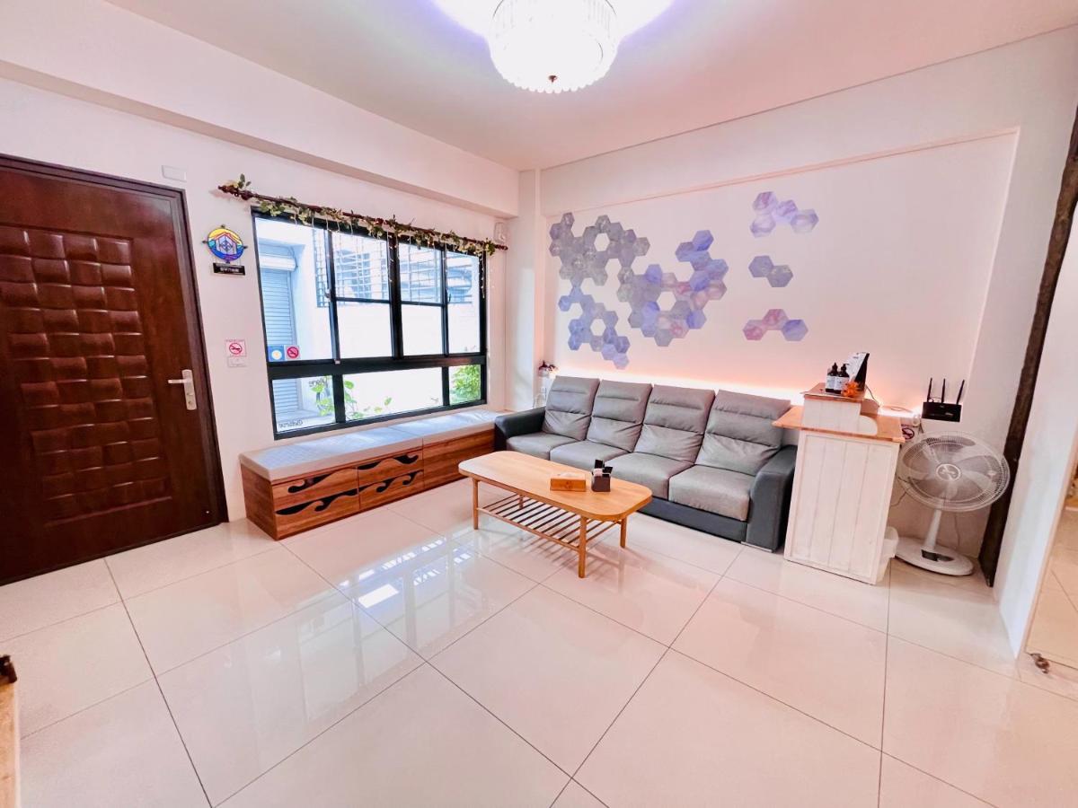 安平六合居 六合館 Apartment ไถหนาน ภายนอก รูปภาพ