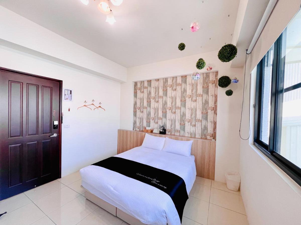 安平六合居 六合館 Apartment ไถหนาน ภายนอก รูปภาพ
