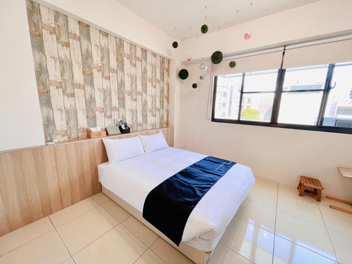 安平六合居 六合館 Apartment ไถหนาน ภายนอก รูปภาพ